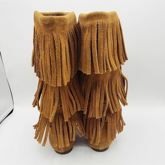 Minnetonka 3 Layer Fringe Boot Brown Suede - Picture 10 of 12